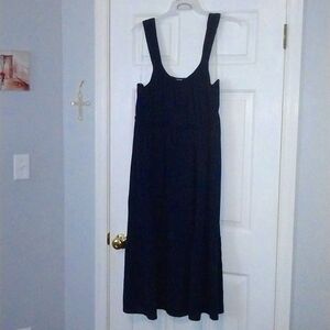New with no tags Time and Tru women's navy blue sun dress